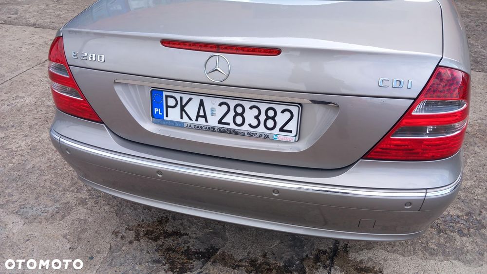 Mercedes-Benz Klasa E - 13