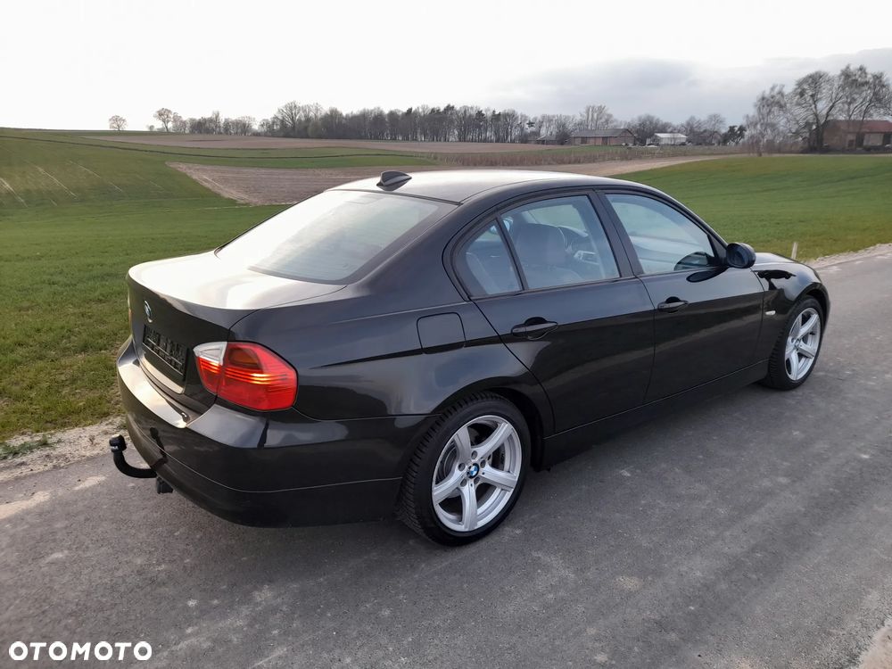 BMW Seria 3 - 12