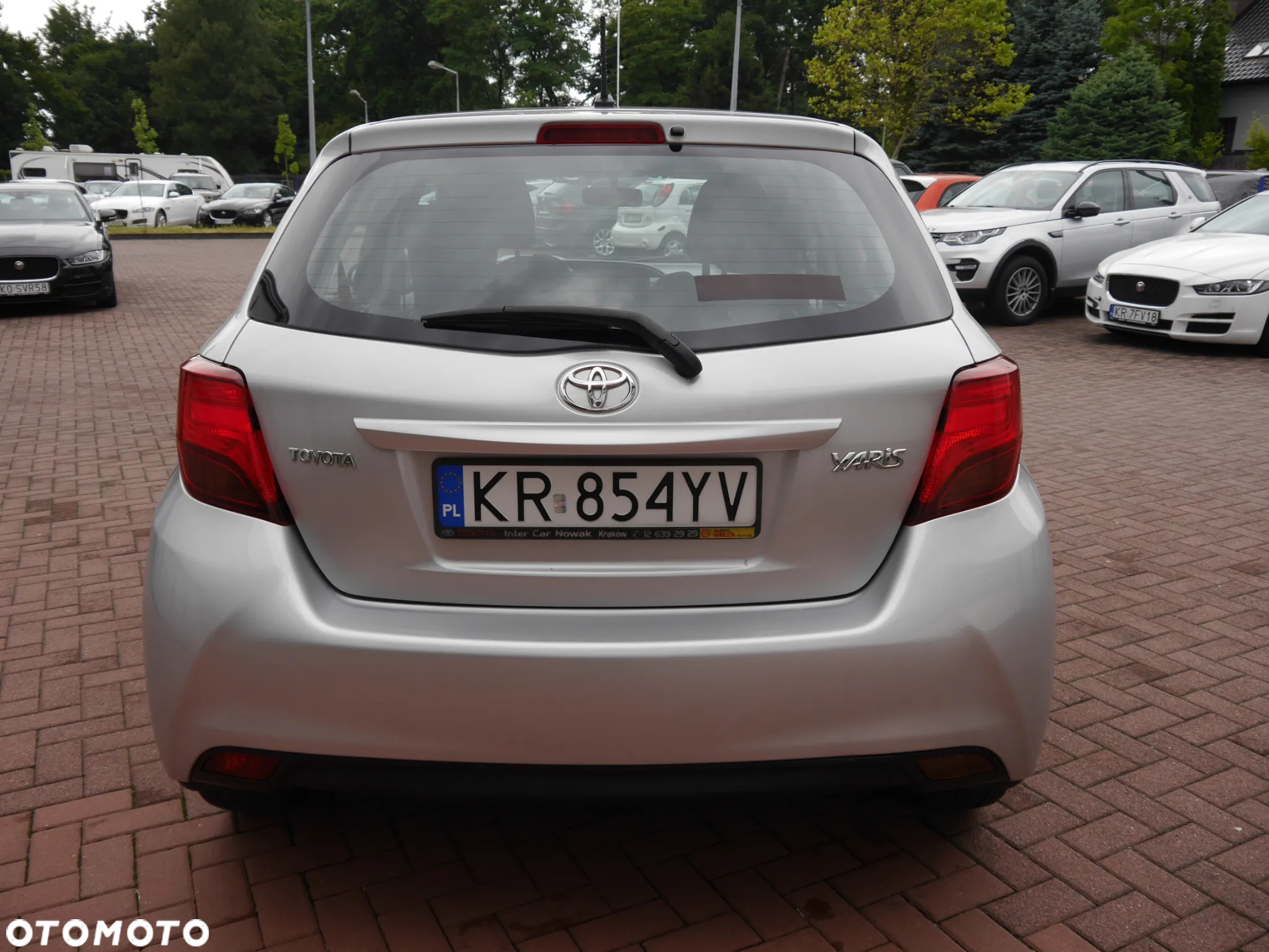 Toyota Yaris 1.33 Active - 9