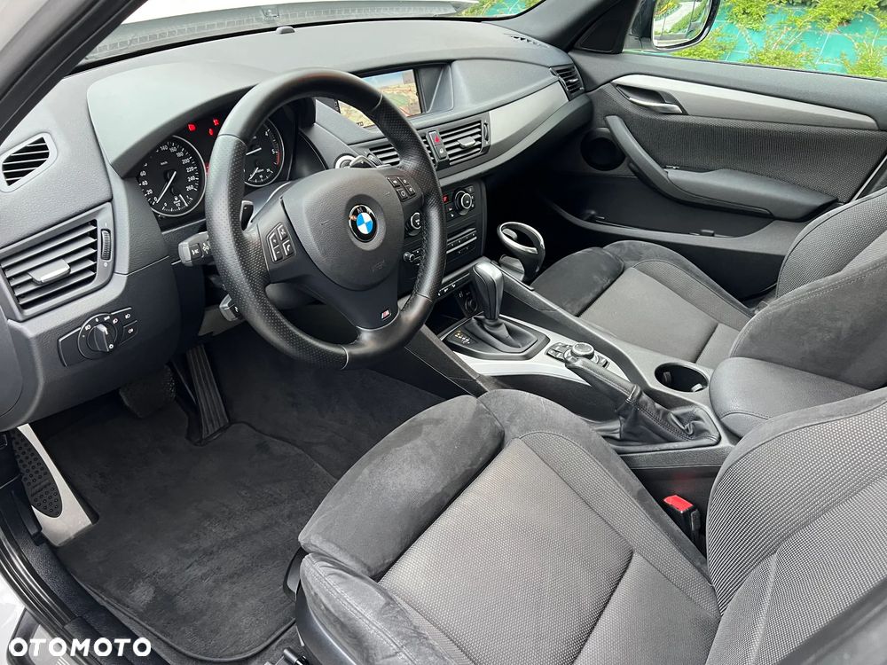 BMW X1 xDrive20d - 12