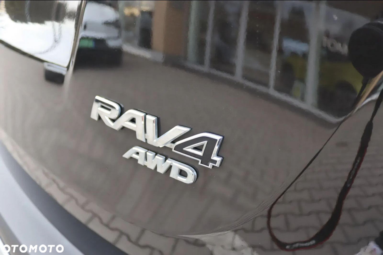Toyota RAV4 - 10