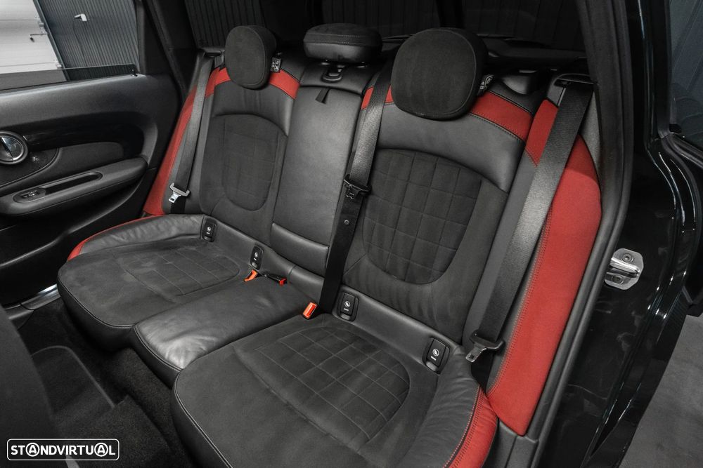 MINI Clubman John Cooper Works ALL4 - 30