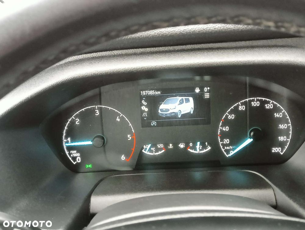 Ford Transit Custom - 22