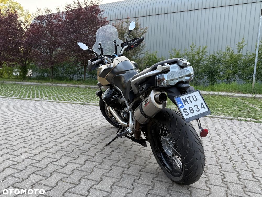 Moto Guzzi Stelvio - 4