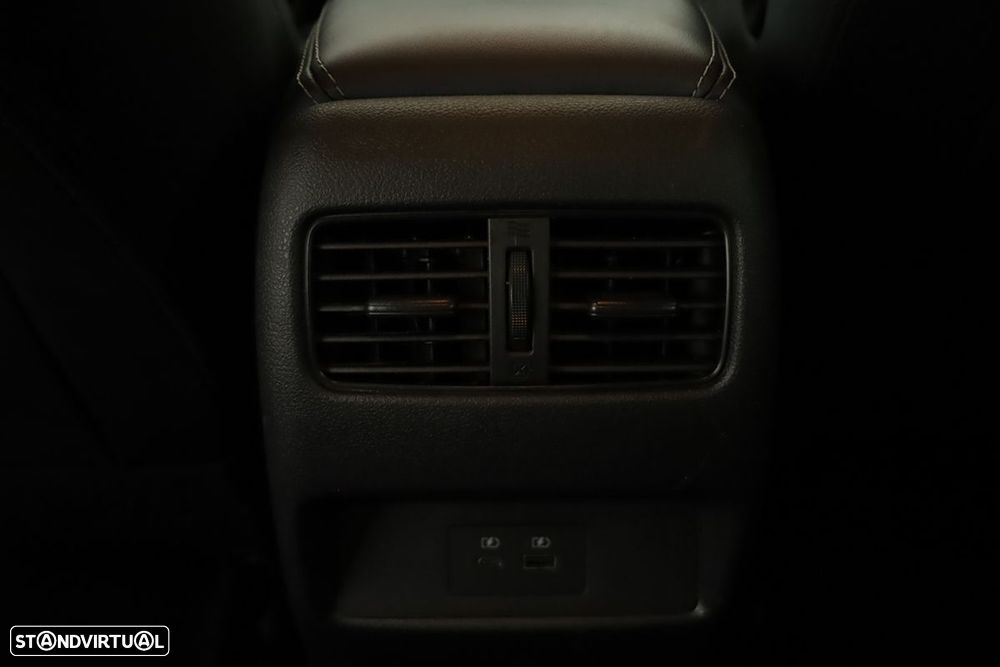 Nissan Qashqai 1.3 DIG-T Tekna+ Xtronic - 23