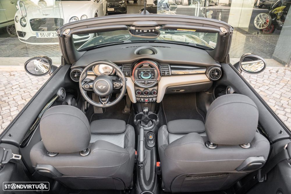 MINI Cabrio Cooper - 14
