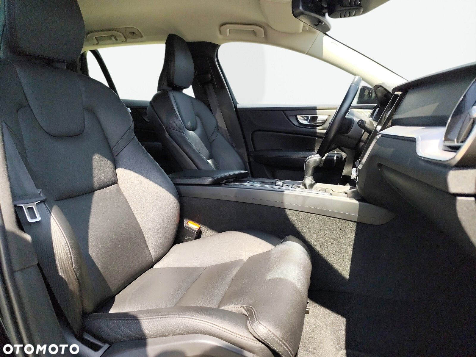 Volvo V60 - 21