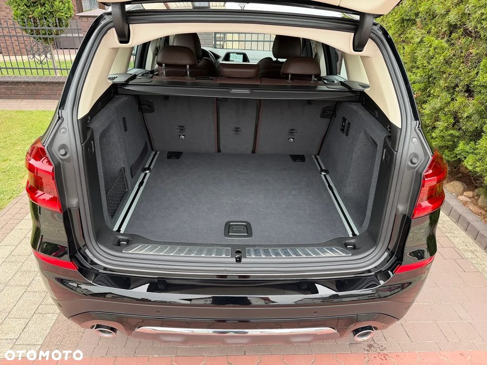 BMW X3 xDrive20d sport - 33