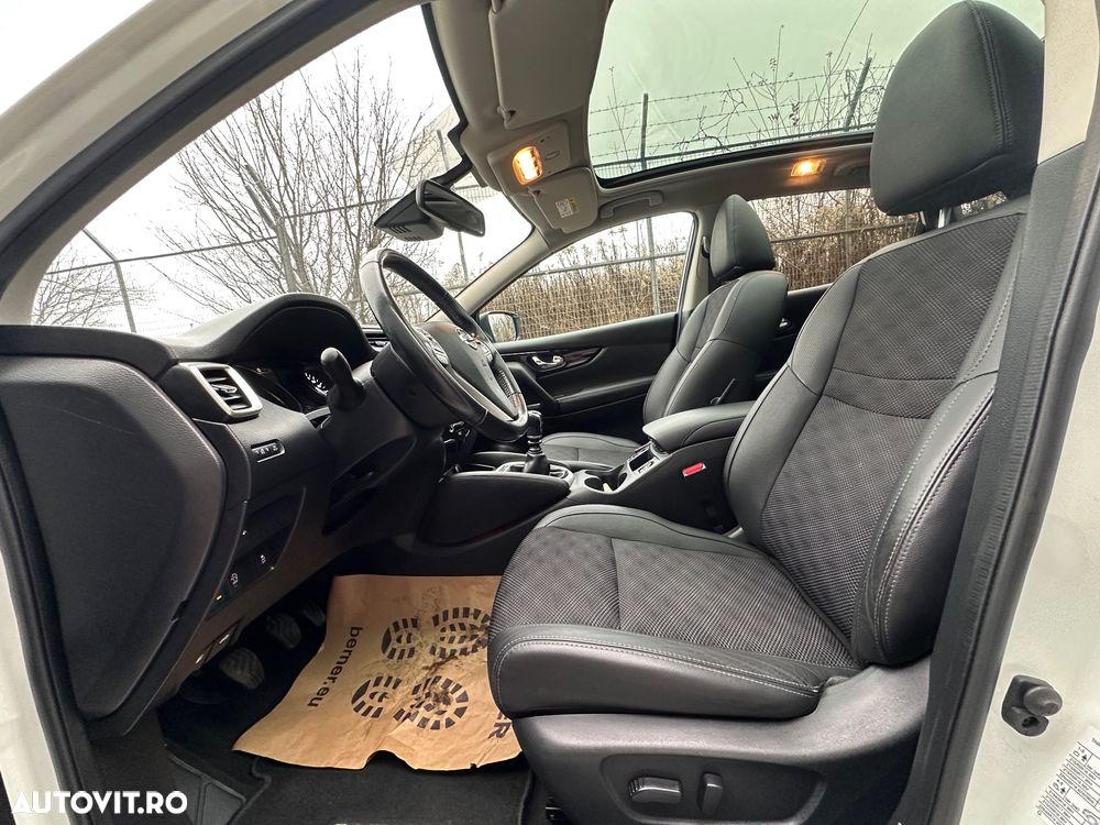 Nissan Qashqai 1.6 DIG-T TEKNA - 27
