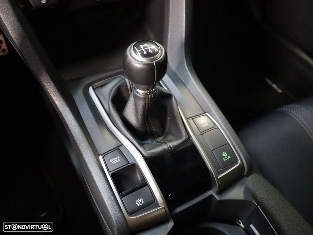 Honda Civic 1.0 i-VTEC Elegance - 18