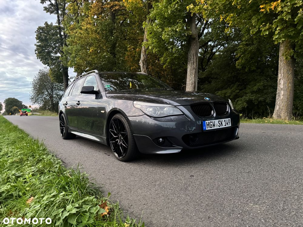 BMW 530D 2009 photo 2