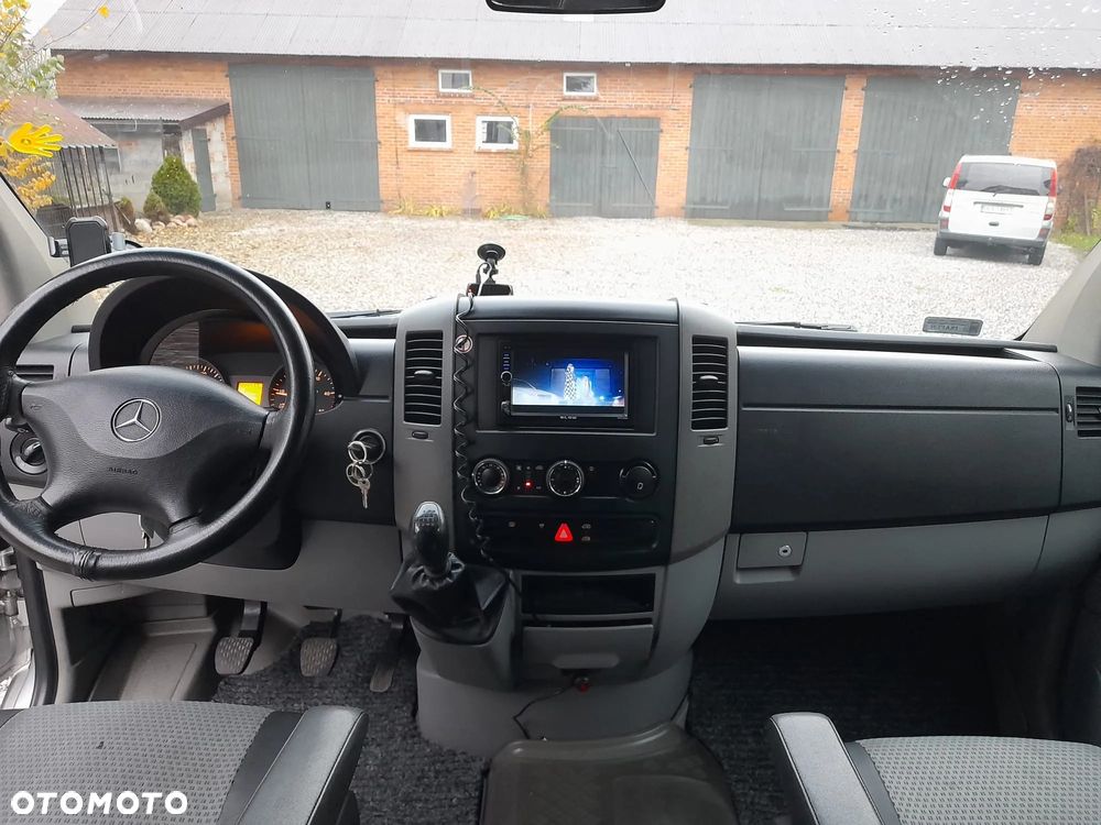 Mercedes-Benz Sprinter 311 CDI 906.233 - 12