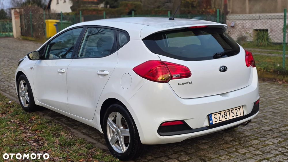 Kia Ceed 1.4 CVVT Spirit - 8