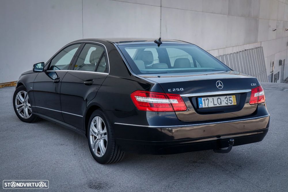 Mercedes-Benz E 250 CDI Avantgarde BlueEfficiency Auto. - 2
