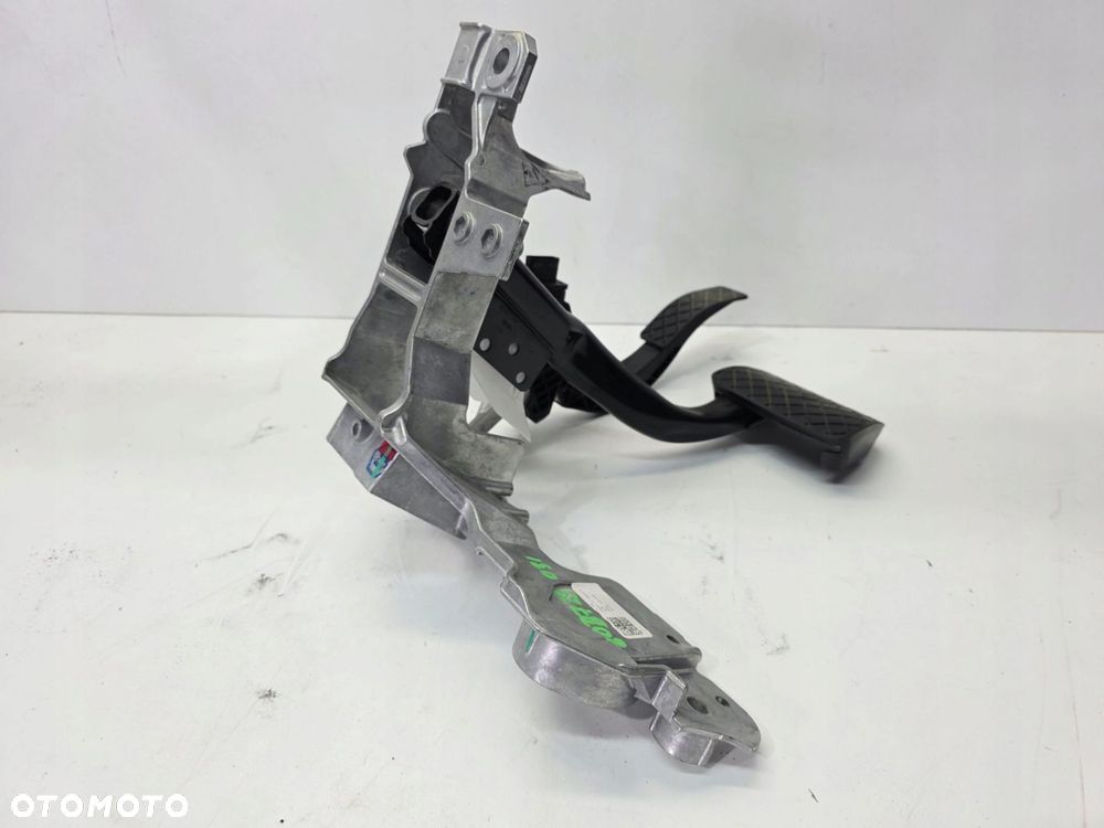 PEDAŁY STELAŻ PEDAŁÓW AUDI Q5 FY 80B723031 - 1