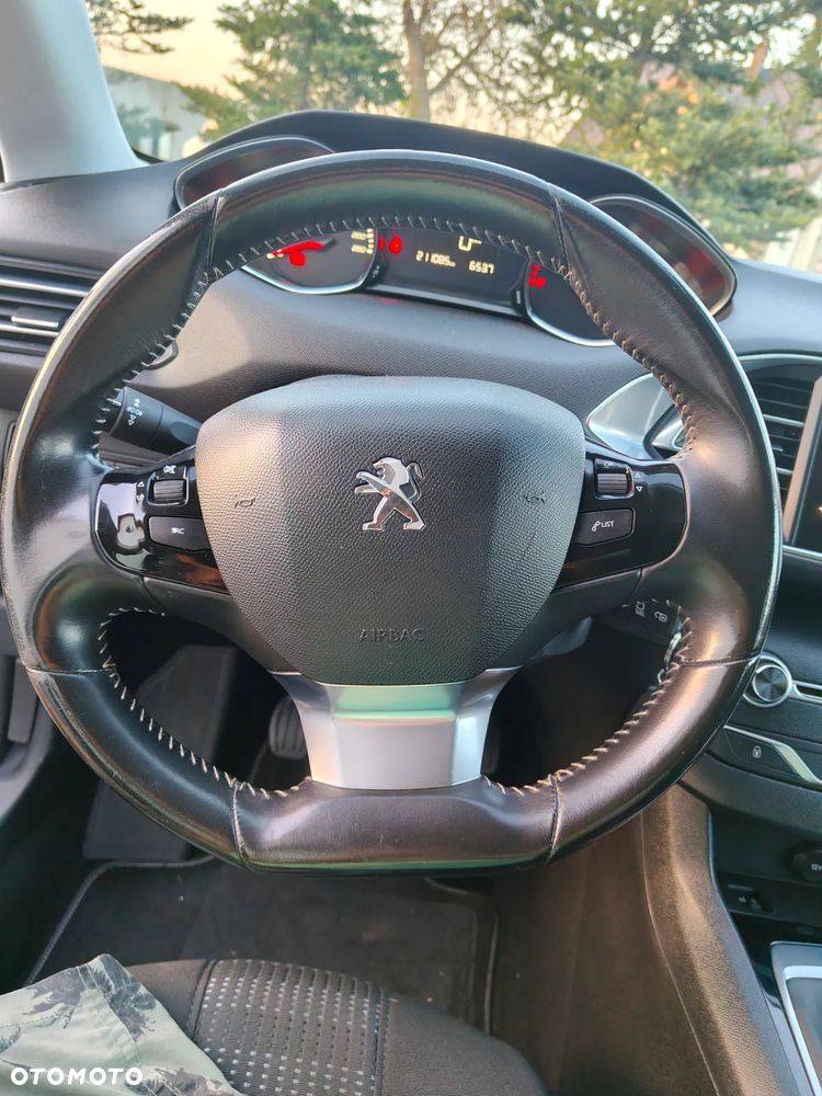 Peugeot 308 1.6 BlueHDi Business Line S&S - 19
