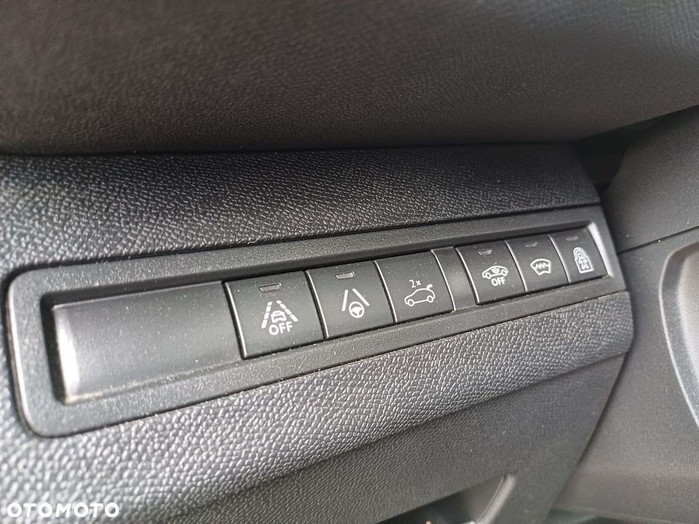 Peugeot 3008 1.6 PureTech GT S&S EAT8 - 25