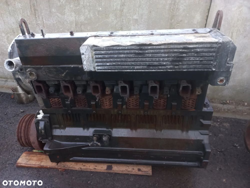 Wał,Blok,silnik same,lamborghini,hurlimann,1000.3 A,1000.4 WT10,1000.6 ATI,WTI3,A1,turbo,70779.0,001304890 2C,71150.0,07511100/30,TULEJA ,tłok,korbowód,kompletny silnik,głowica,woda,powietrze,koła rozrządu,wałek,miska,explorer,titran,antares,laser,3cylindry,4 cylindry,5 cylindrów,6cylindrów. - 11