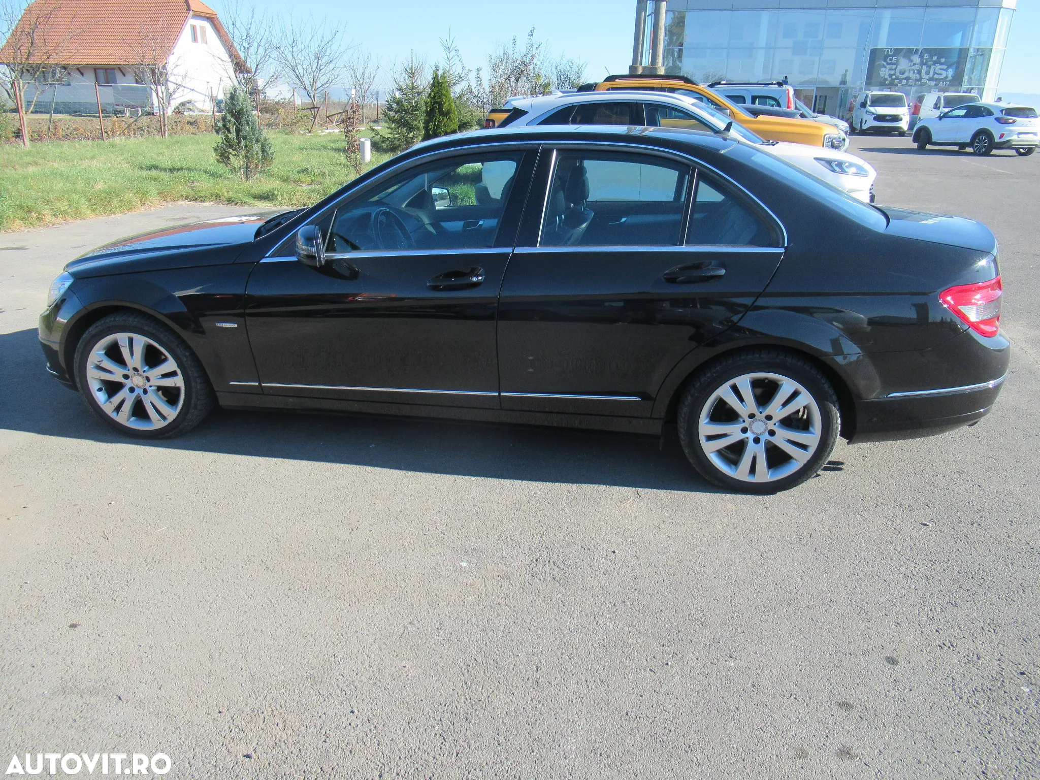 Mercedes-Benz C 180 BlueEFFICIENCY Avantgarde - 3