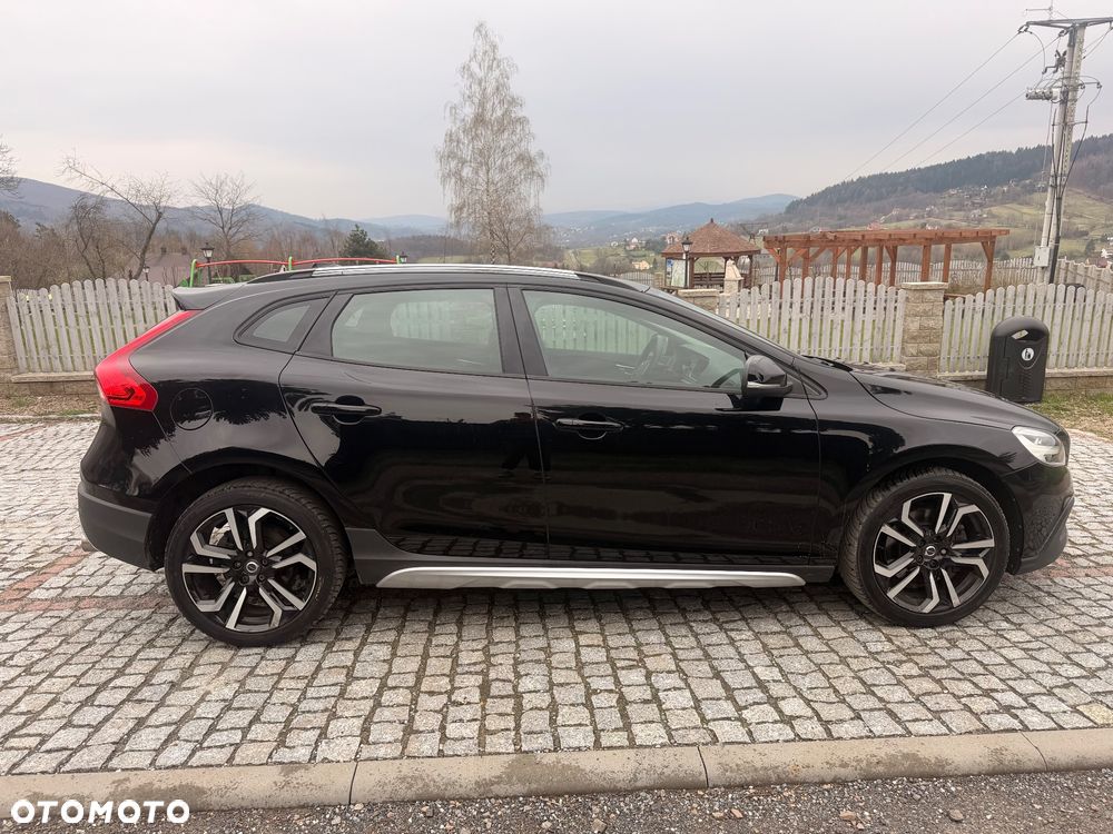 Volvo V40 T3 Inscription - 13