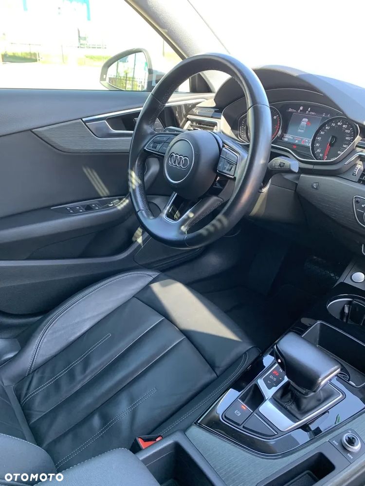 Audi A4 Limousine 40 TFSI mHEV Quattro Advanced S tronic - 9