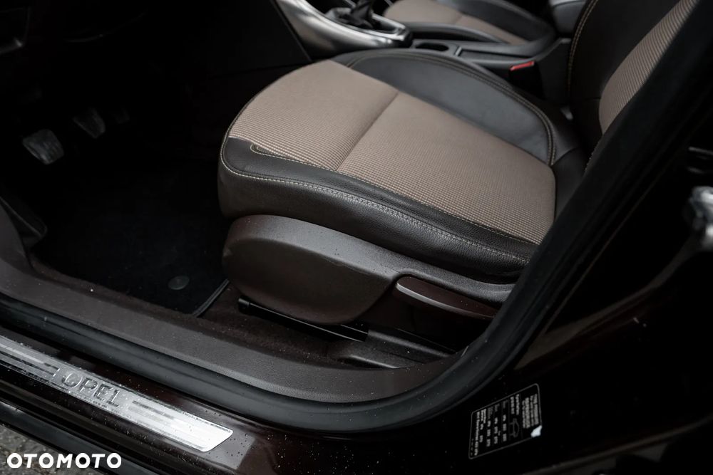 Opel Astra - 19