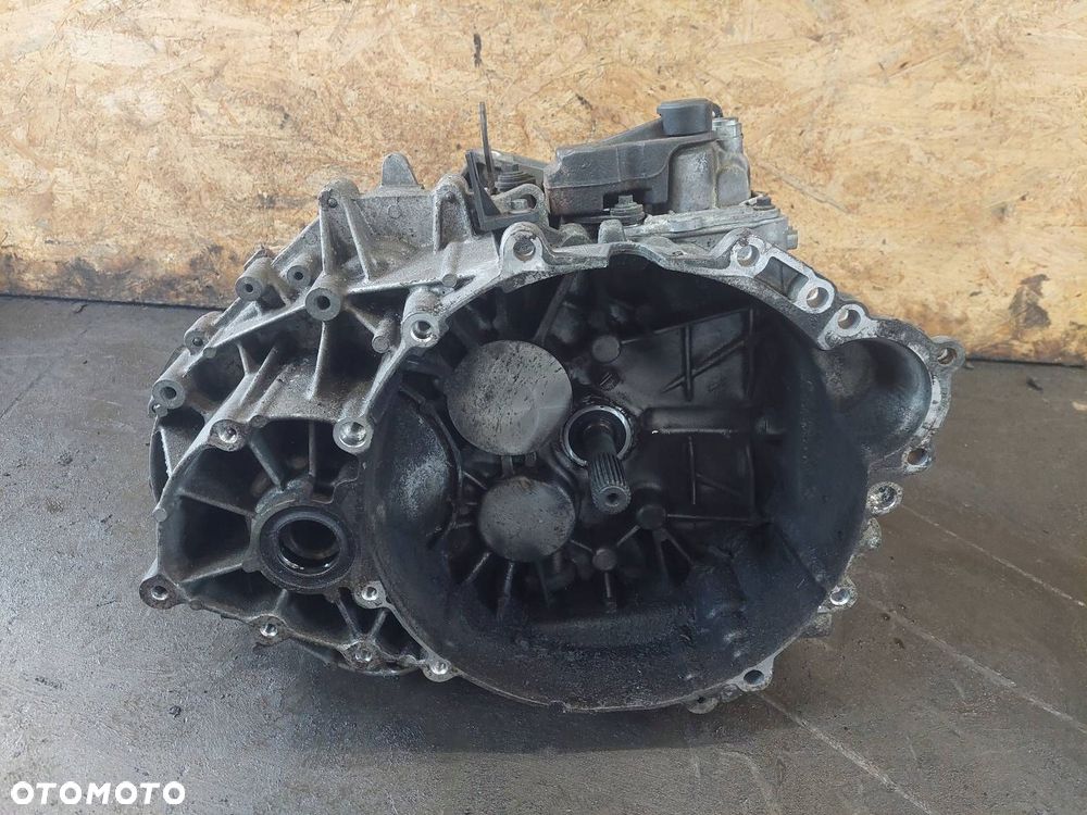 SKRZYNIA BIEGÓW VOLVO S60 II 2.0 D3 MANUAL 6 BIEGÓW BG9R7002KA - 1