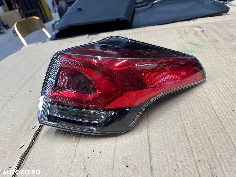 Stop dreapta de pe caroserie TOYOTA RAV4 Hybrid an 2017 cod 81550-42201 - 3