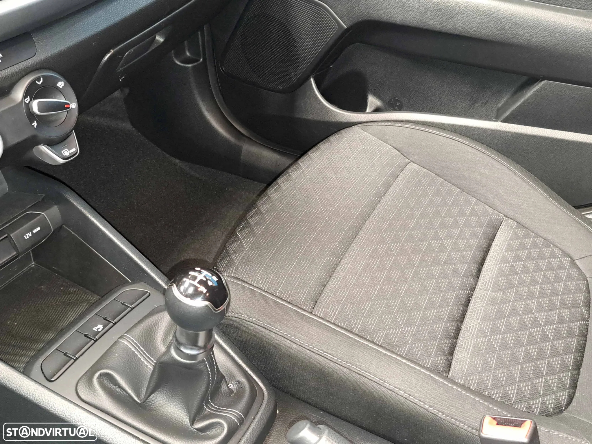 Kia Rio 1.2 CVVT Dynamic - 18