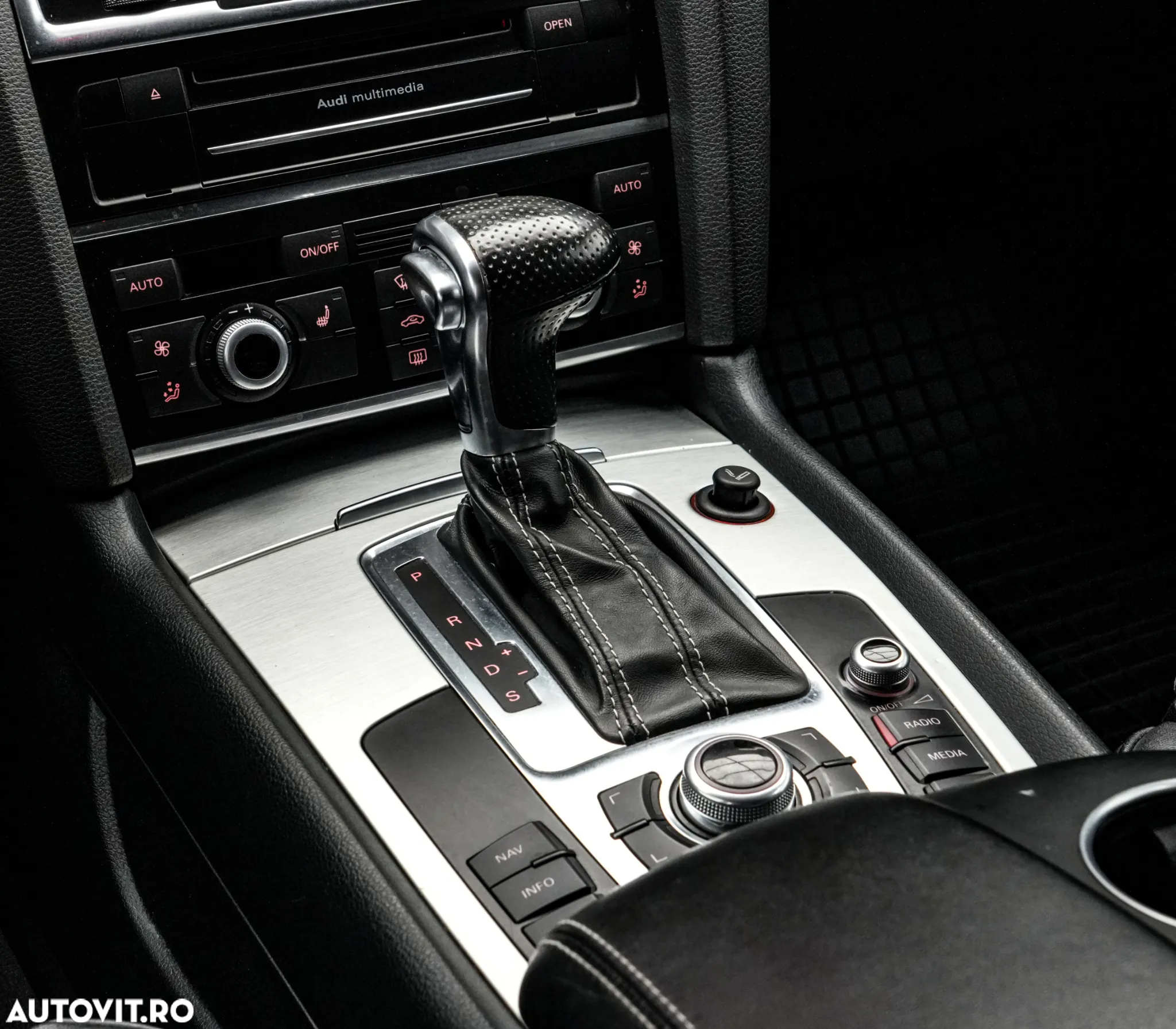 Audi Q7 3.0 TDI Quattro Tip - 22