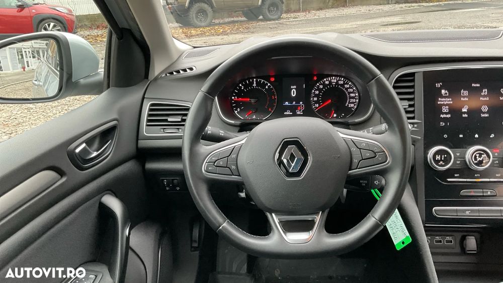 Renault Megane Blue dCi 116 Zen - 13