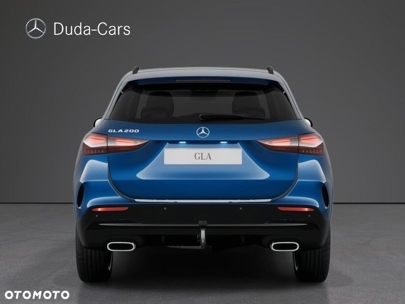 Mercedes-Benz GLA - 5