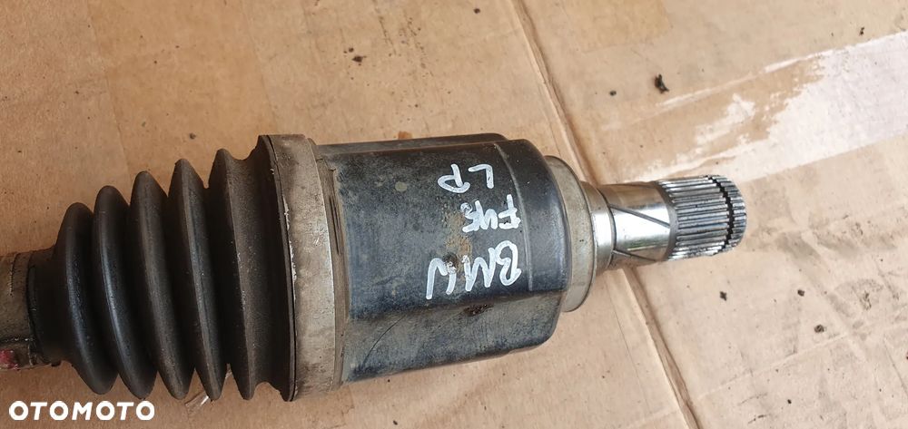 Półoś lewy przód przednia lewa półośka BMW 2 F45 1.5 D 8643373 - 9