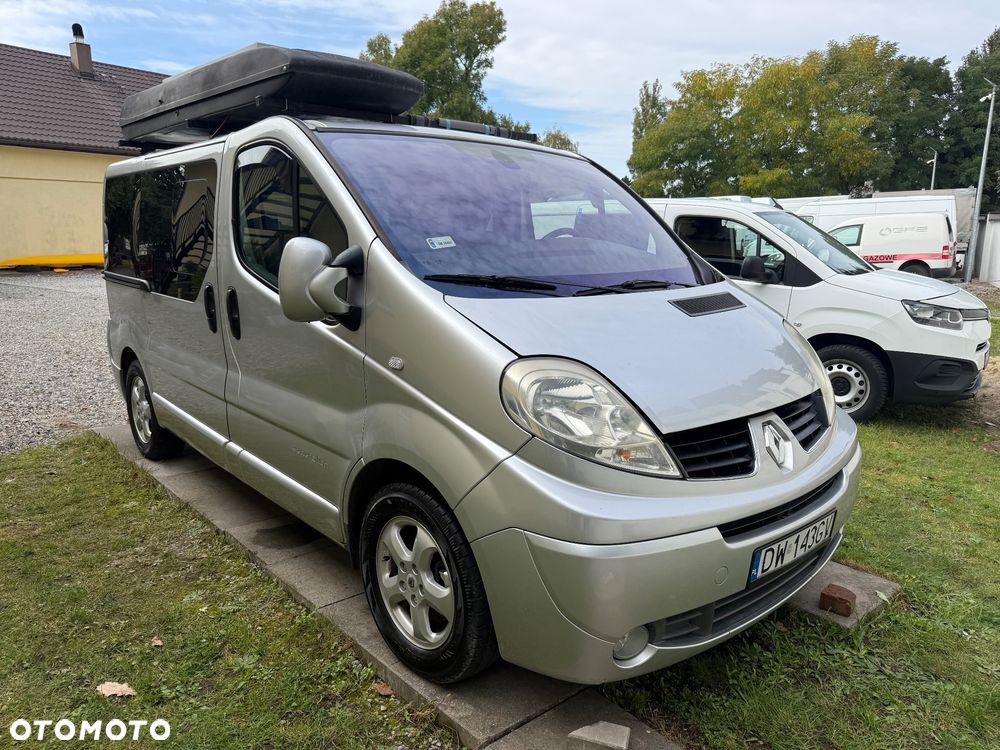 Renault Trafic 2007 photo 2