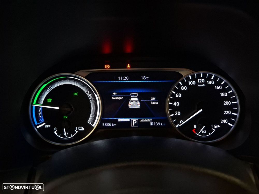 Nissan Juke 1.6 Hybrid N-Connecta - 13