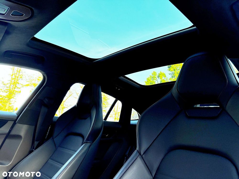 Porsche Panamera - 24