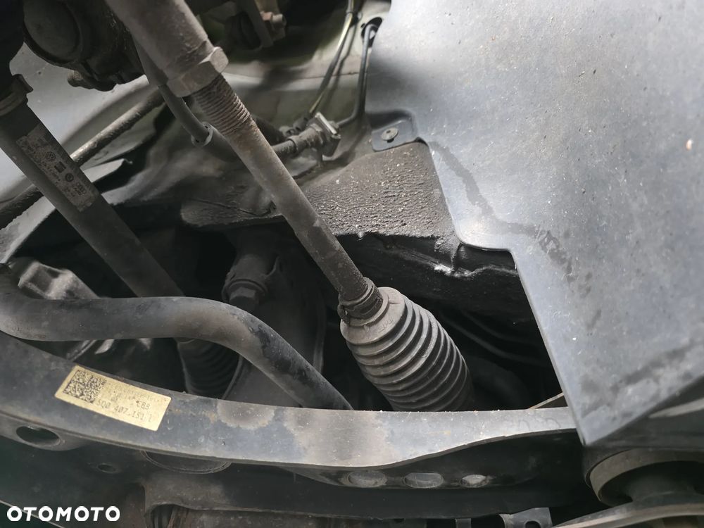 Volkswagen Golf - 38