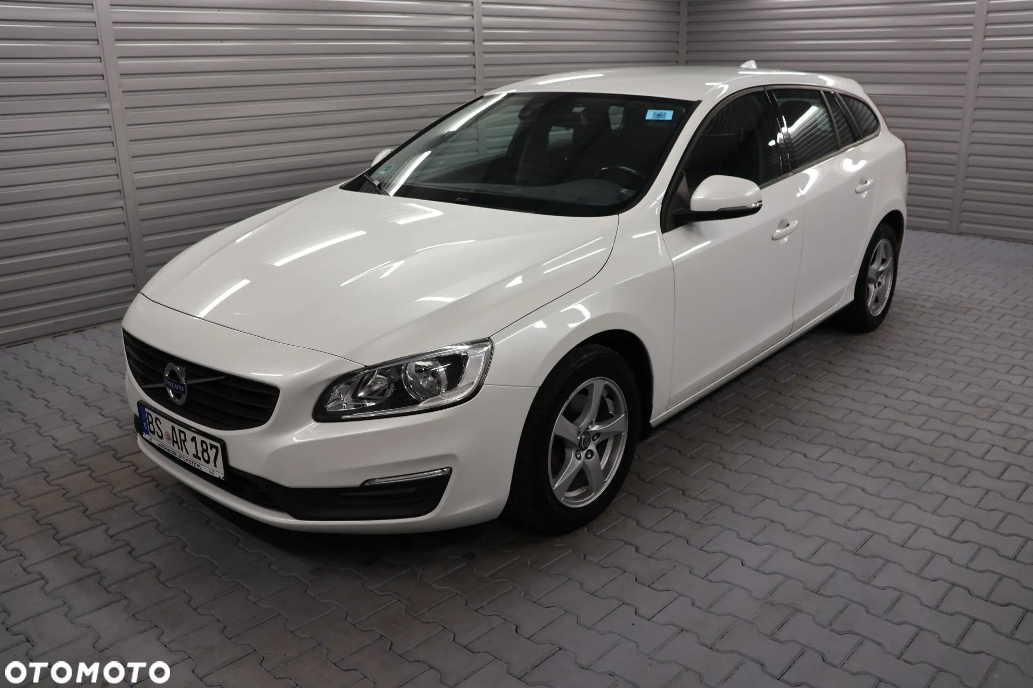 Volvo V60 - 1