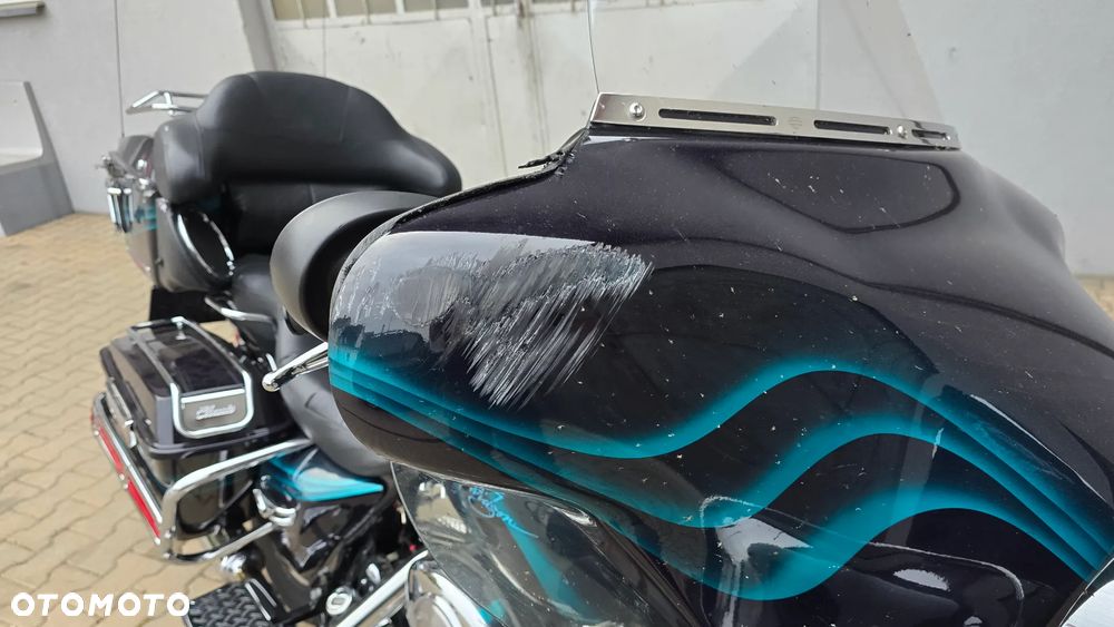 Harley-Davidson FLHTCU Ultra - 12