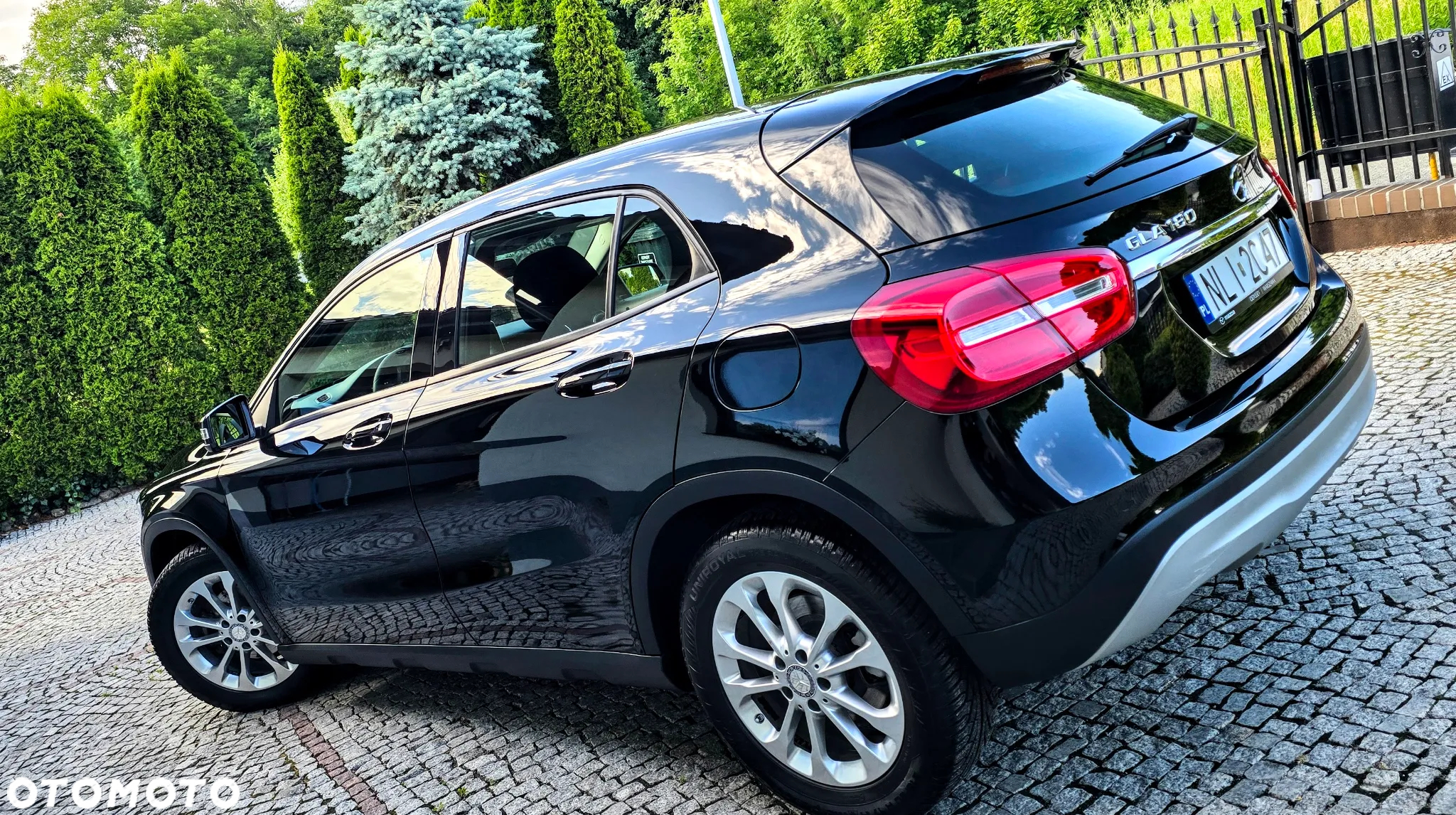 Mercedes-Benz GLA 180 - 13