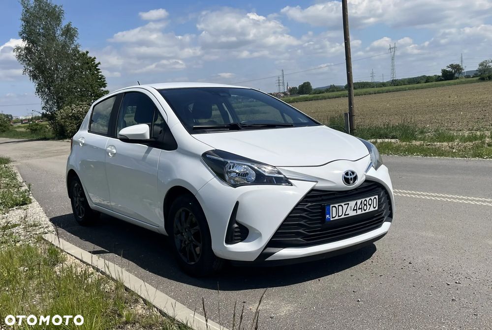 Toyota Yaris 1.5 Active - 2
