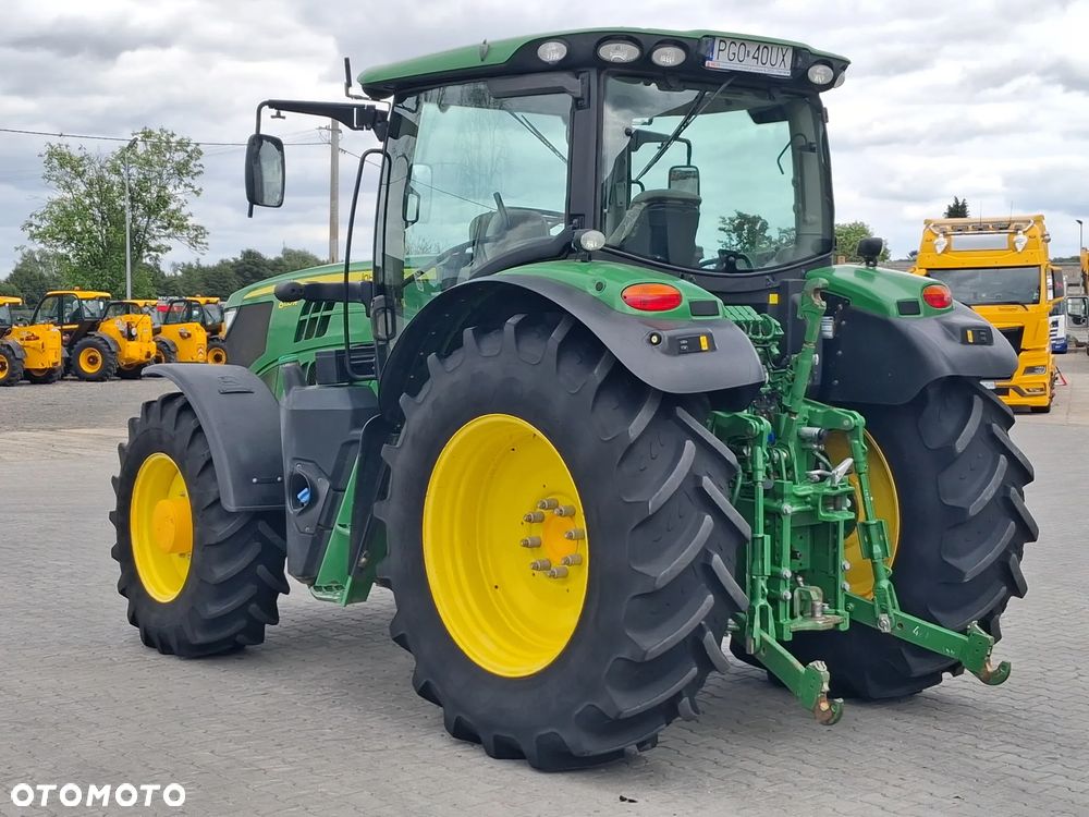 John Deere 6135 R - 3