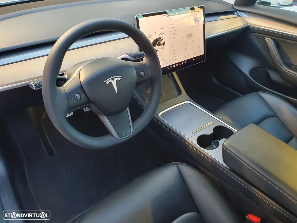 Tesla Model 3 Performance Tração Integral - 3