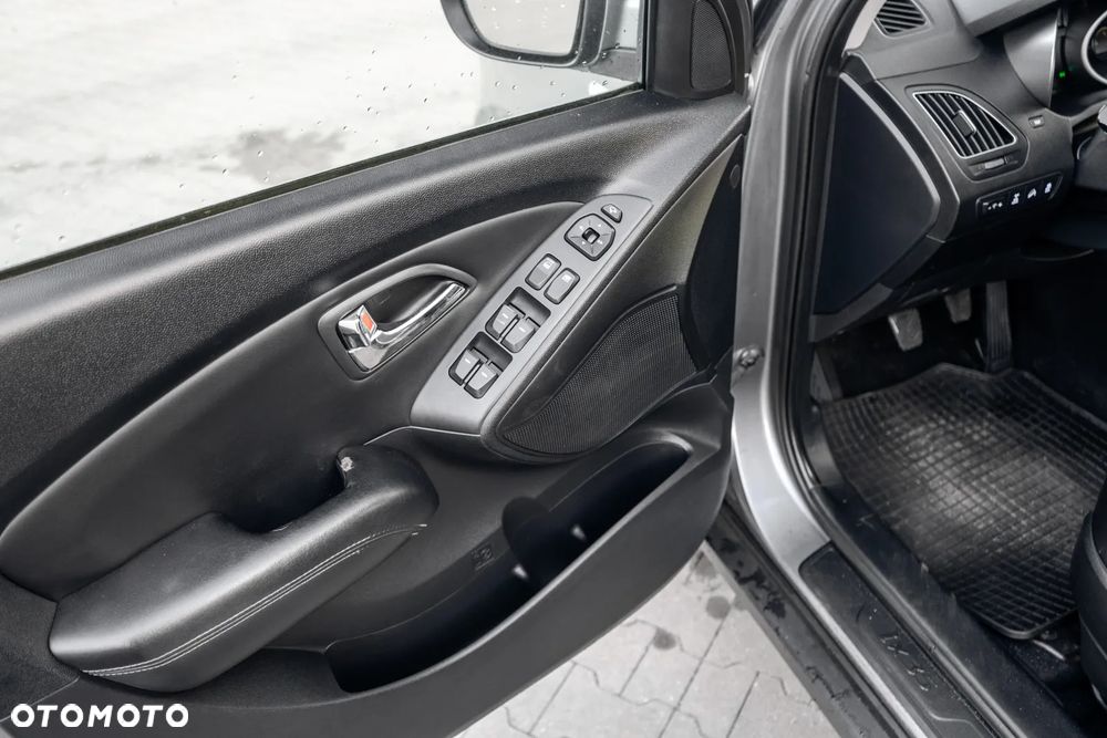 Hyundai ix35 2.0 CRDi 4WD Premium - 15