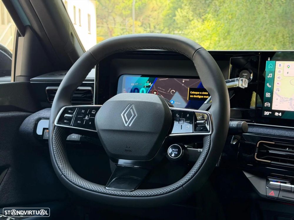 Renault 4 E-Tech 52 kWh Techno Autonomia Conforto - 32