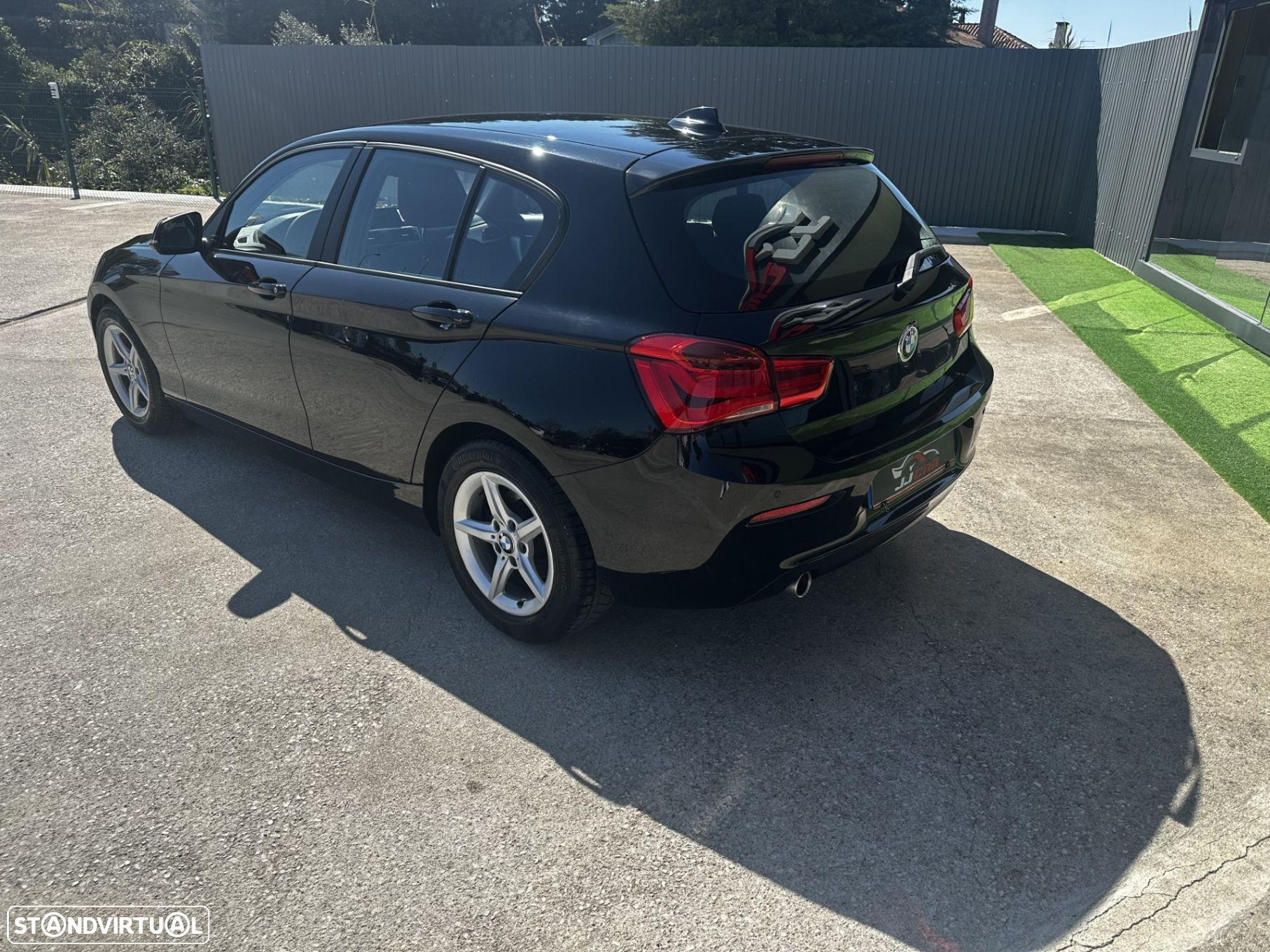 BMW 116 d Advantage Auto - 4