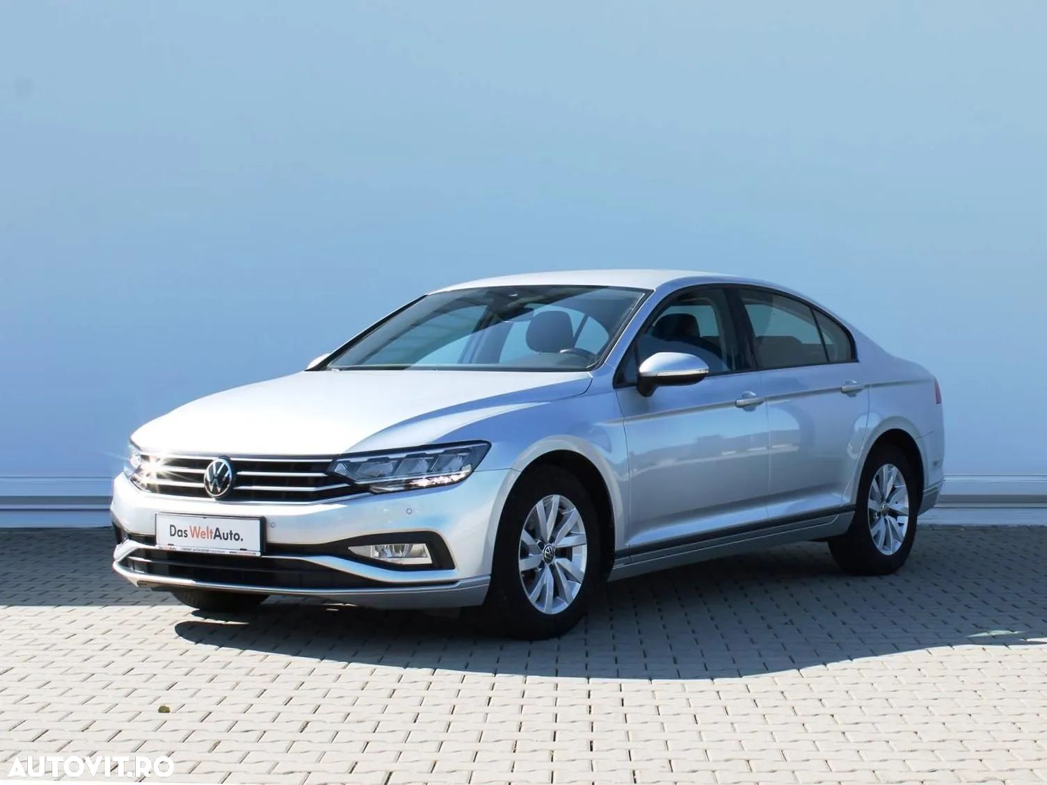 Volkswagen Passat 1.5 TSI ACT Trendline - 1