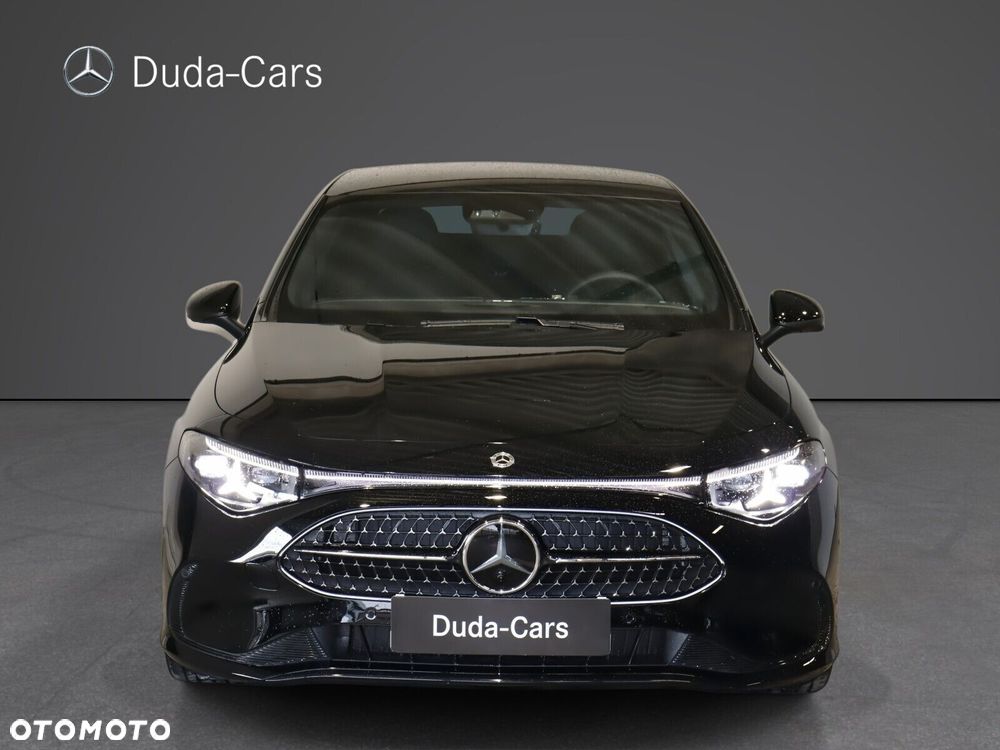 Mercedes-Benz CLA - 4