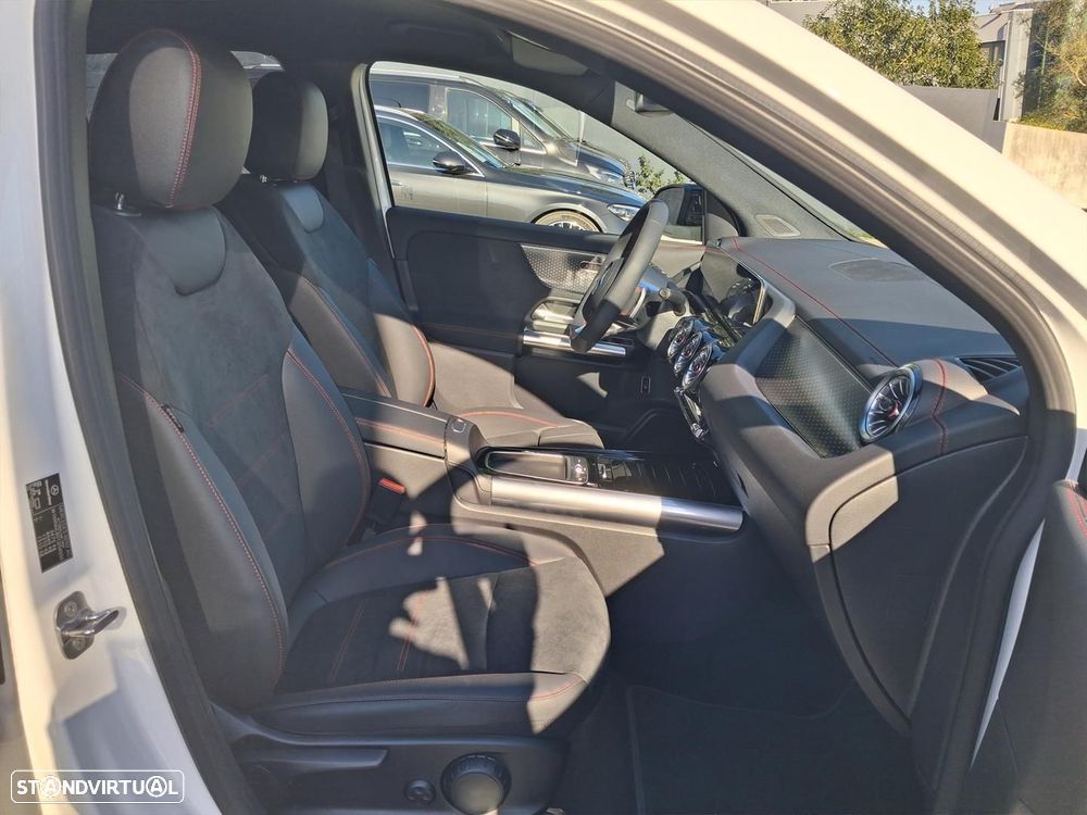 Mercedes-Benz EQA 250+ AMG Line - 14