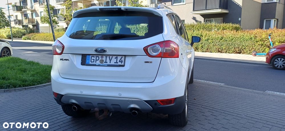 Ford Kuga - 8